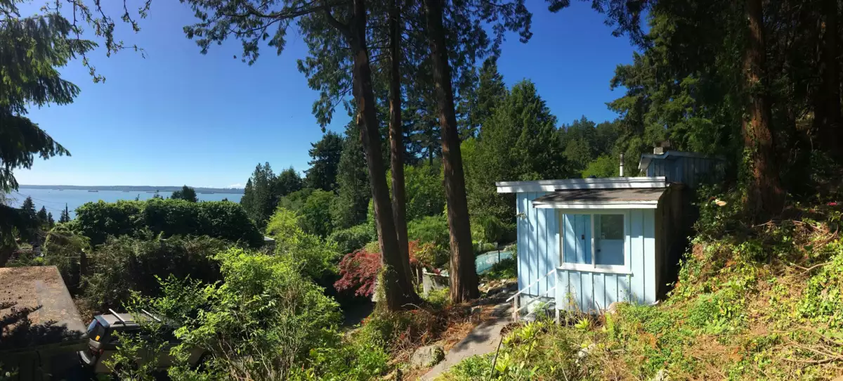 Dining Area Photo of 3519 Mathers Avenue, West Vancouver, BC
