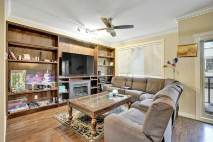 Living Room Photo of 18 9533 130a Street, Surrey, BC