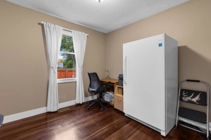 Entry Foyer Photo of 23048 96 Avenue, Langley, BC