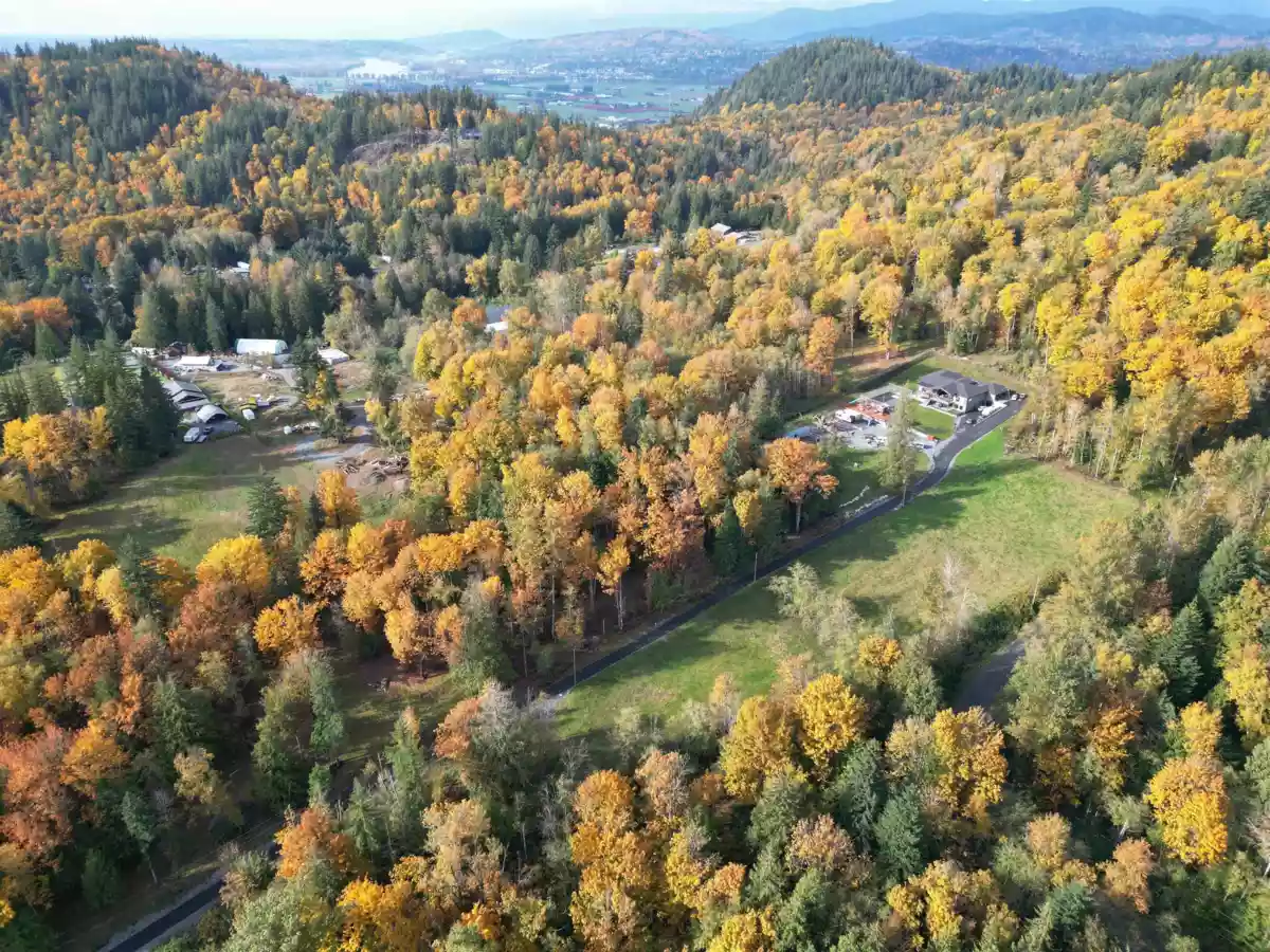 Primary Bathroom Photo of 36413 Dawson Road, Abbotsford, BC