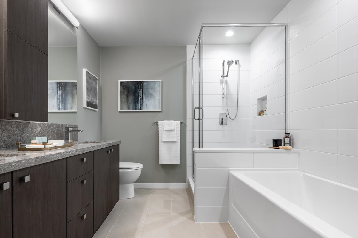 Kitchen Island Photo of 169 19451 Sutton Avenue, Pitt Meadows, BC