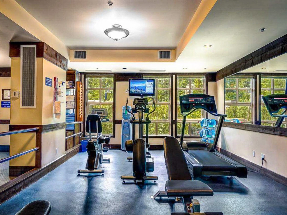 Guest Bathroom Photo of 422 4899 Painted Cliff Road, Whistler, BC