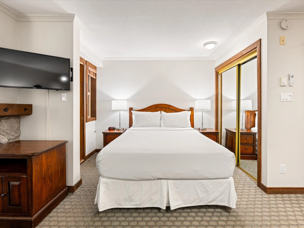 Primary Bathroom Photo of 422 4899 Painted Cliff Road, Whistler, BC