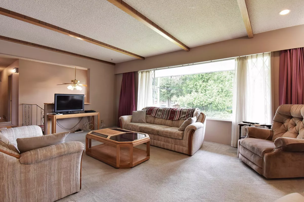 Family Room Photo of 1589 Lancaster Street, White Rock, BC