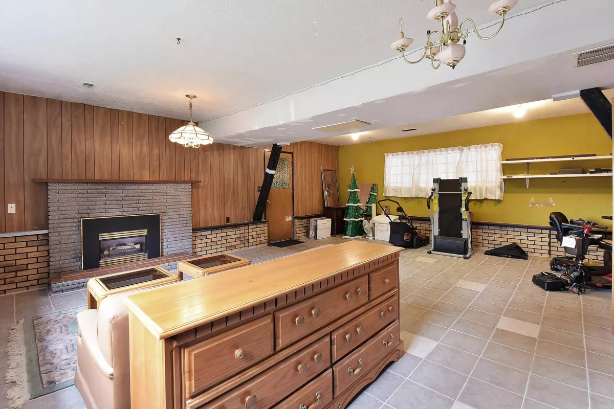 Garage Interior Photo of 1589 Lancaster Street, White Rock, BC