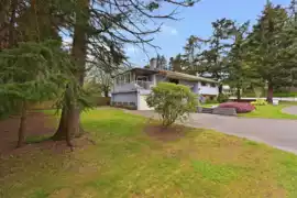 1589 Lancaster Street, White Rock, BC