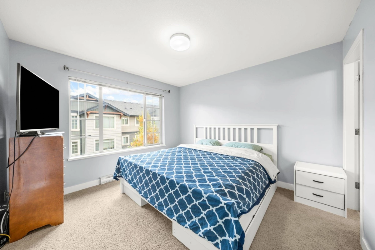 Mudroom Photo of 71 11305 240 Street, Maple Ridge, BC