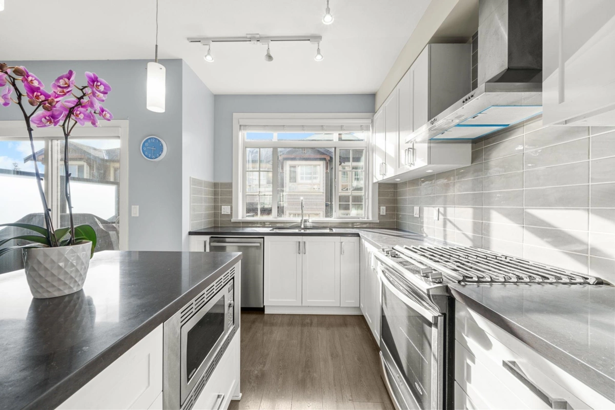 Primary Bedroom Photo of 71 11305 240 Street, Maple Ridge, BC