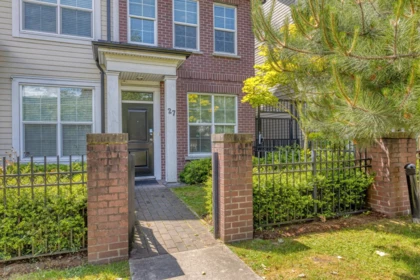 27 7458 Britton Street, Burnaby, BC, Burnaby — Townhouse for sale