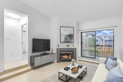 322 8500 Ackroyd Road, Richmond, BC, Richmond — Apartment/Condo for sale