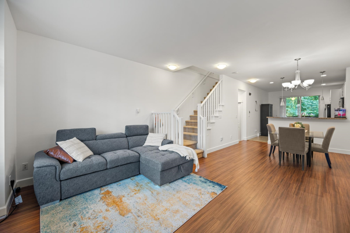 Breakfast Nook Photo of 101 2979 156 Street, Surrey, BC