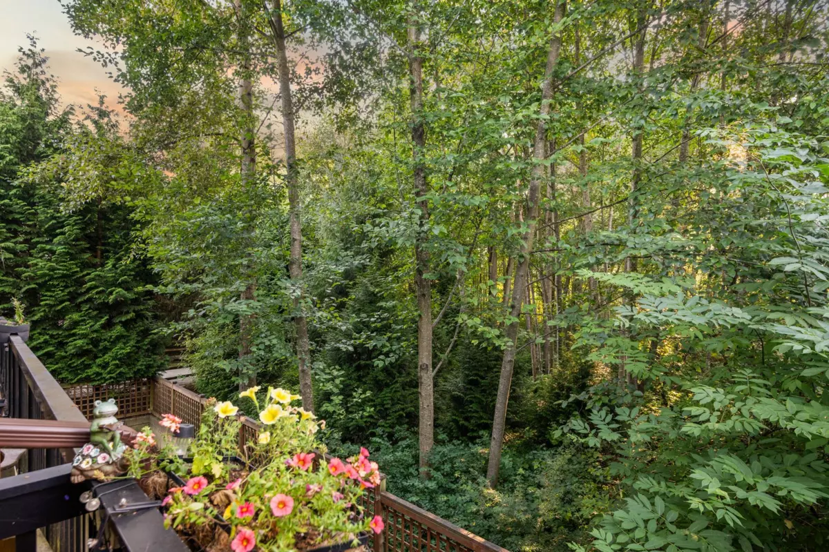 Swimming Pool Photo of 101 2979 156 Street, Surrey, BC