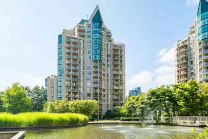 802 1190 Pipeline Road, Coquitlam, BC, Coquitlam — Apartment/Condo for sale