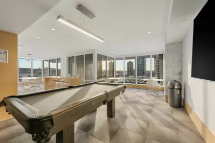 Entry Foyer Photo of 1808 2085 Skyline Court, Burnaby, BC