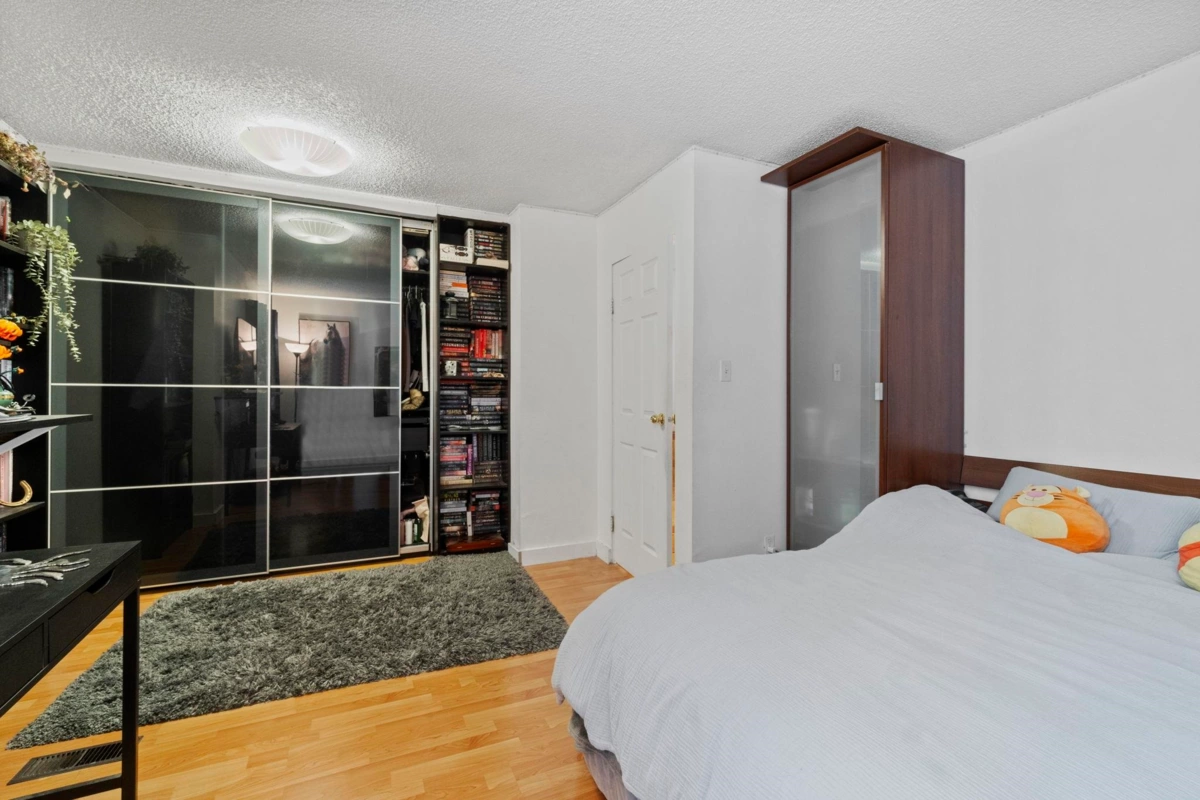 Bedroom 3 Photo of 2082 Springer Avenue, Burnaby, BC