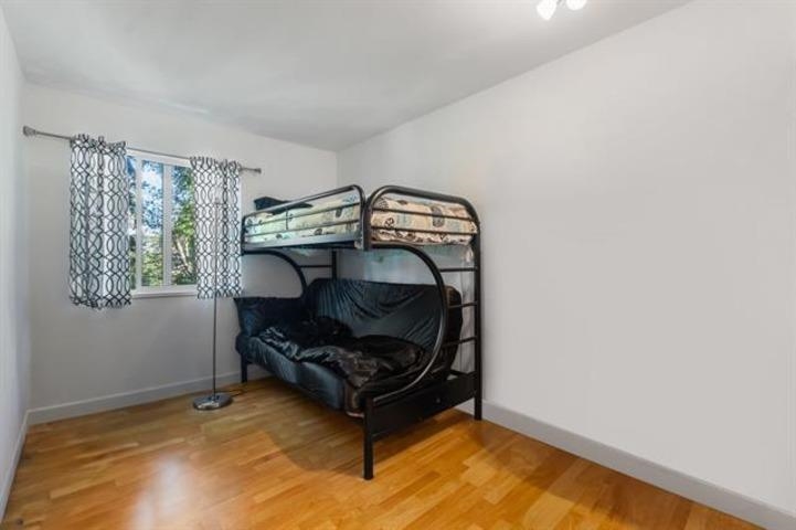 Powder Room Photo of 2082 Springer Avenue, Burnaby, BC