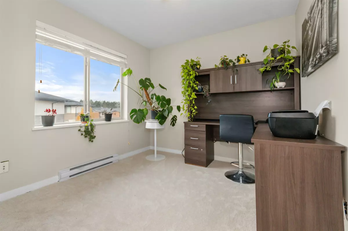 Staircase Photo of 27 34248 King Road, Abbotsford, BC