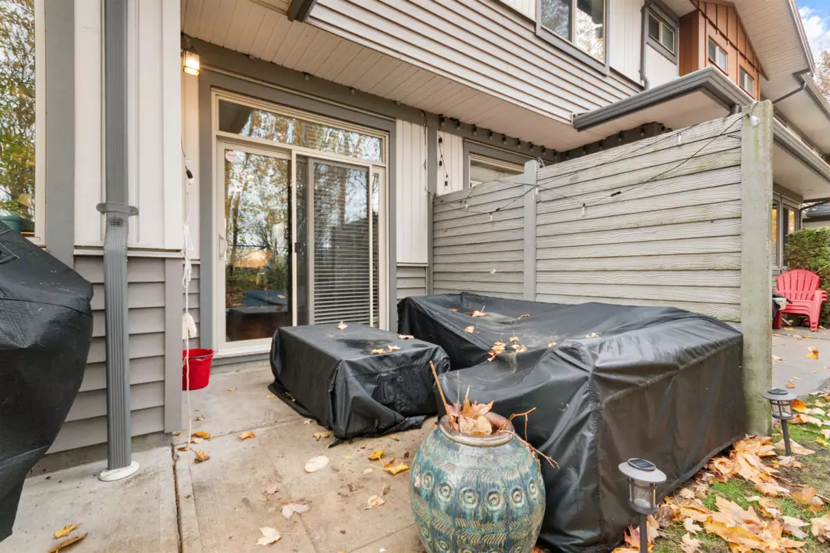 Swimming Pool Photo of 27 34248 King Road, Abbotsford, BC