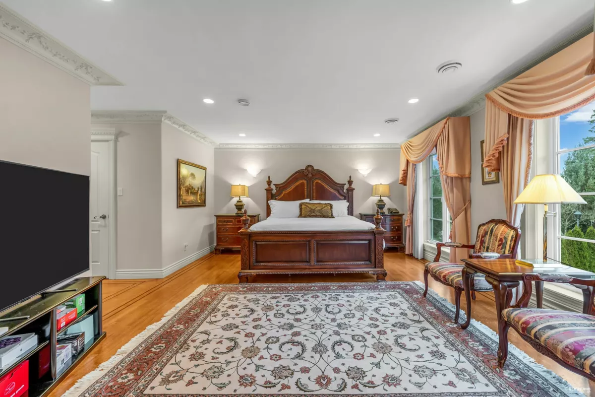 Basement Recreation Room Photo of 1961 Allison Road, Vancouver, BC