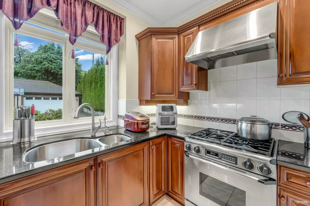 Guest Bathroom Photo of 1961 Allison Road, Vancouver, BC