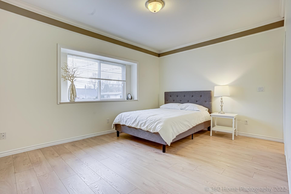 Guest Bathroom Photo of 2529 Franklin Street, Vancouver, BC