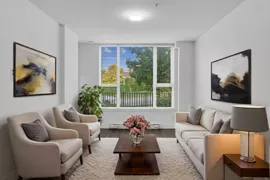 103 9983 E Barnston Drive, Surrey, BC