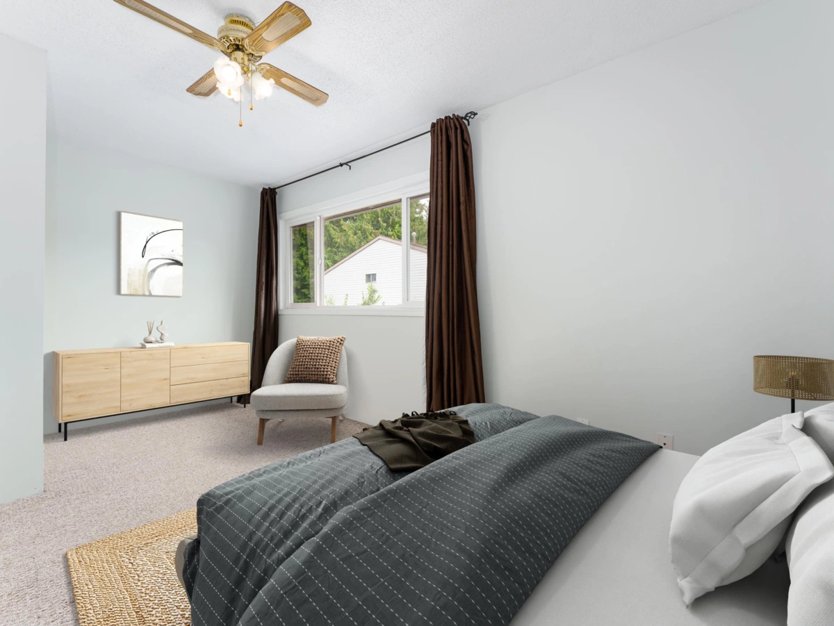 Guest Bathroom Photo of 5 3554 E 49th Avenue, Vancouver, BC