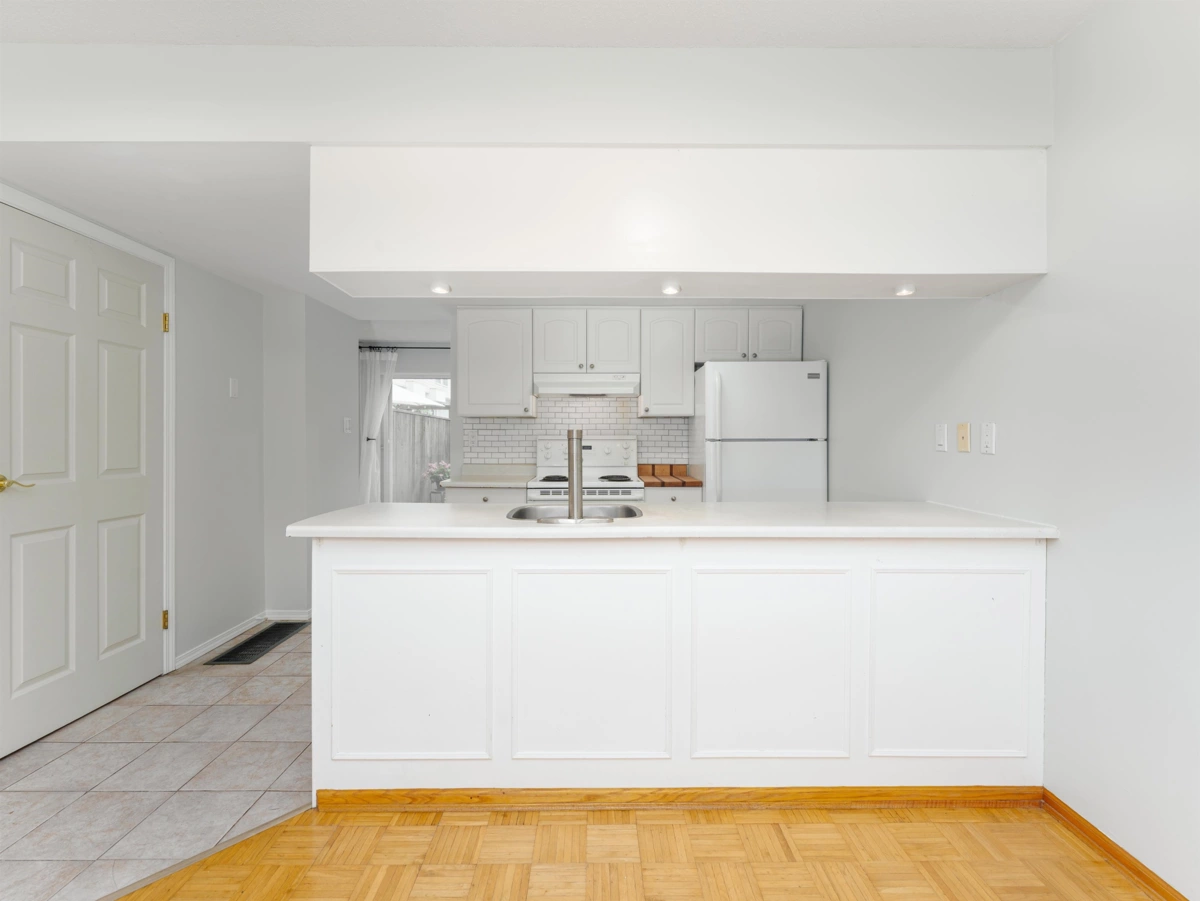 Pantry Photo of 5 3554 E 49th Avenue, Vancouver, BC