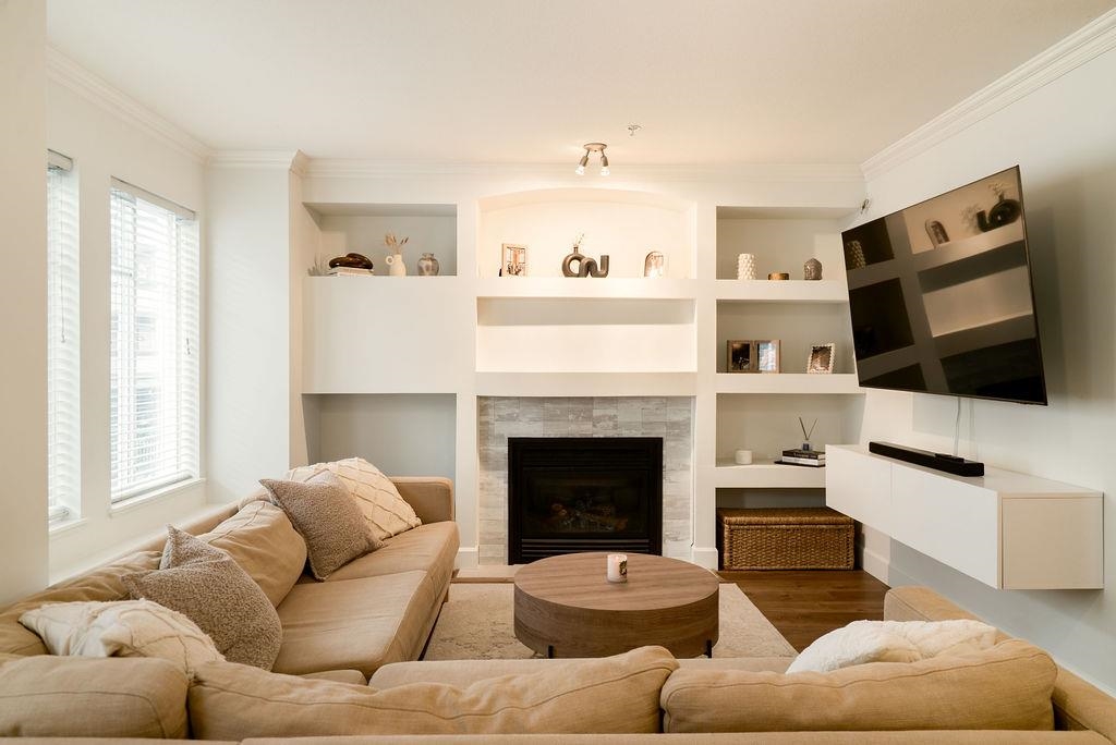 Staircase Photo of 41 19141 124 Avenue, Pitt Meadows, BC