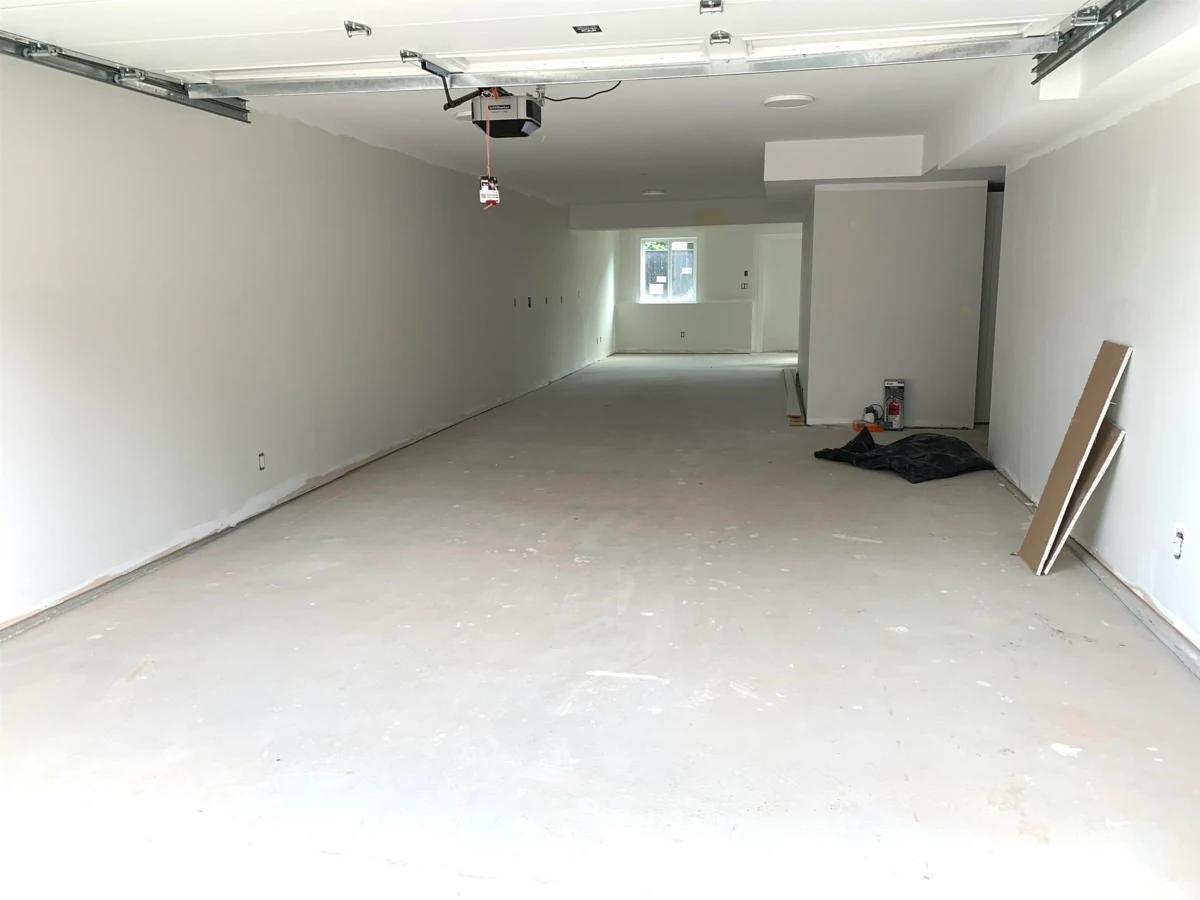 Basement Recreation Room Photo of 8546 Dunbar Way, Mission, BC