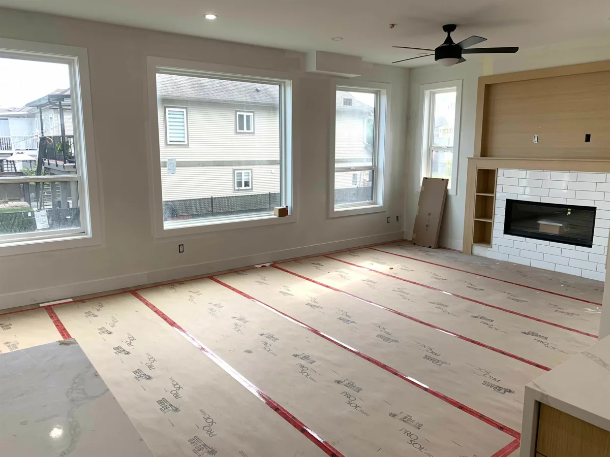 Kitchen Island Photo of 8546 Dunbar Way, Mission, BC