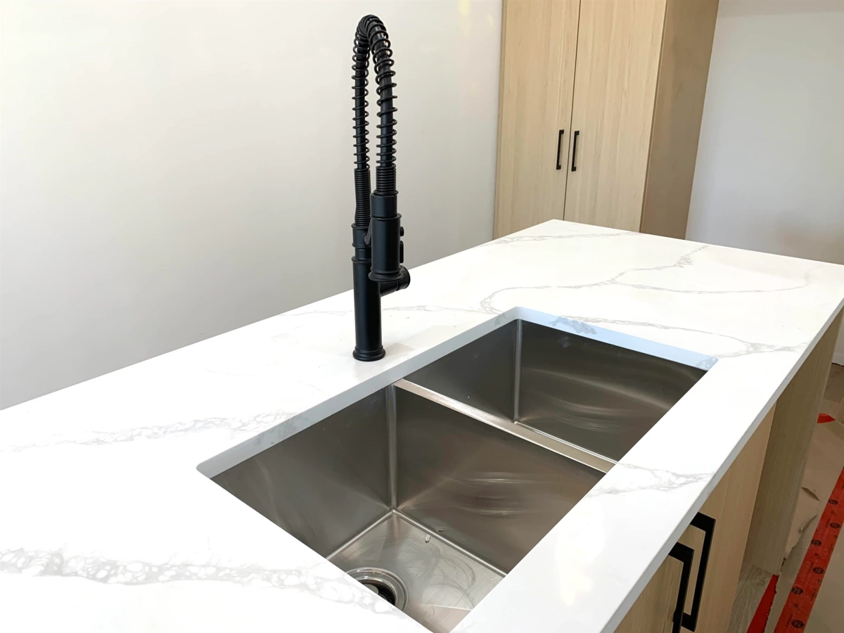 Kitchen Photo of 8546 Dunbar Way, Mission, BC