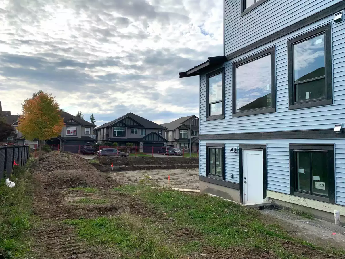 Living Room Photo of 8546 Dunbar Way, Mission, BC