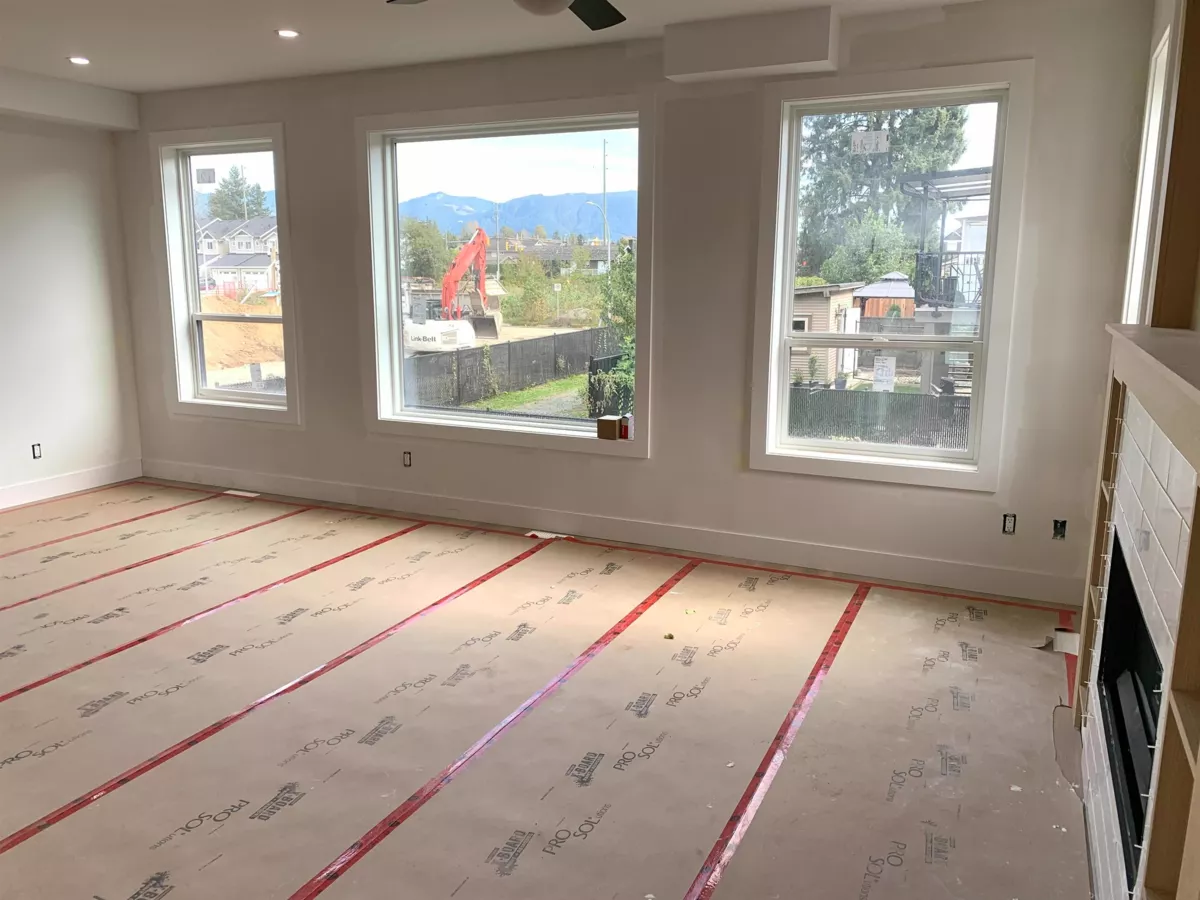 Primary Bathroom Photo of 8546 Dunbar Way, Mission, BC
