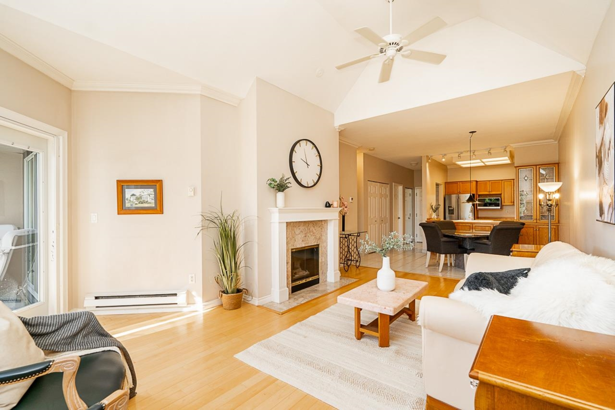 Bedroom 3 Photo of 201 25 Richmond Street, New Westminster, BC