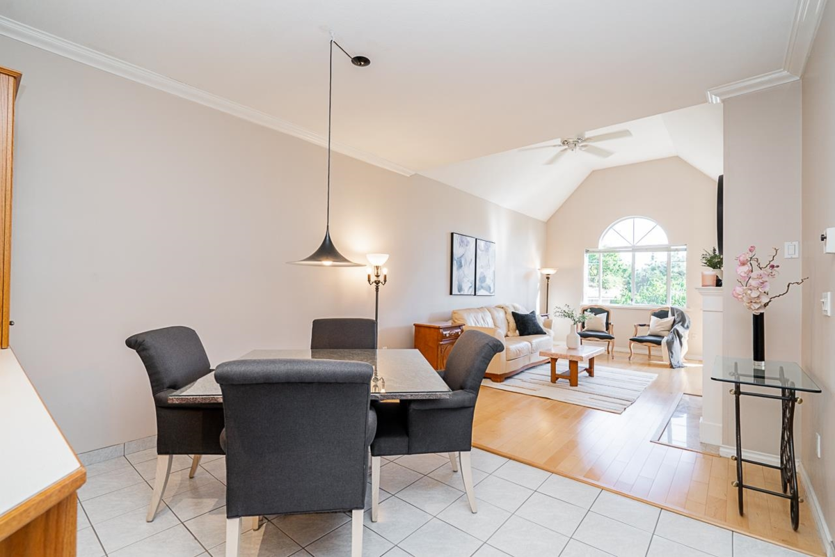 Pantry Photo of 201 25 Richmond Street, New Westminster, BC