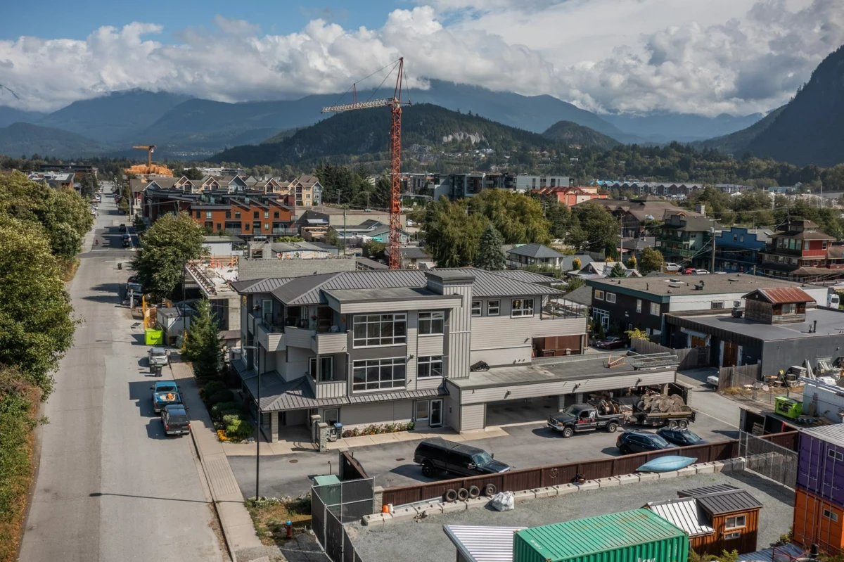 Family Room Photo of 37738 Third Avenue, Squamish, BC