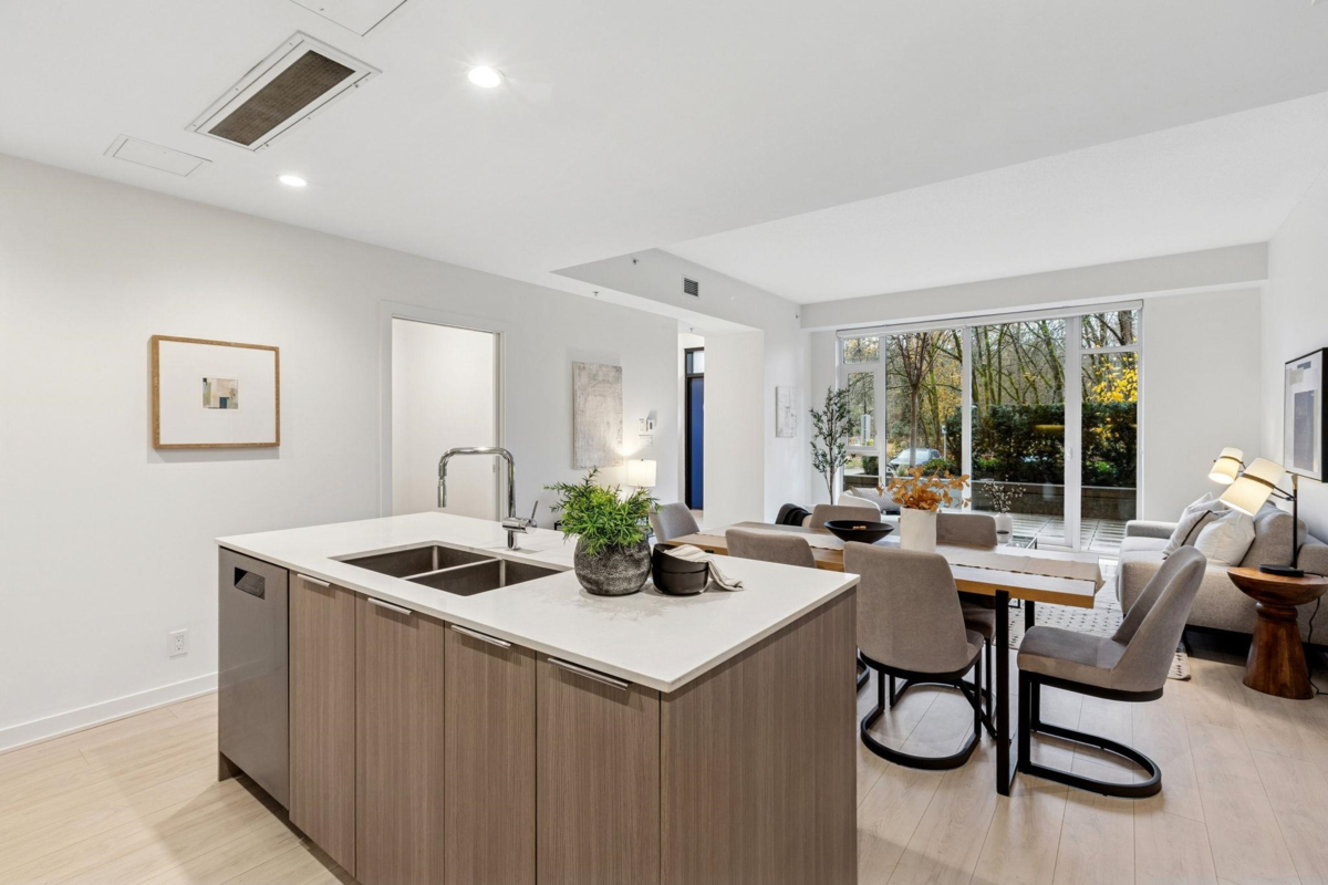 Guest Bathroom Photo of TH1431 Hunter Street, North Vancouver, BC