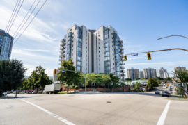 403 98 Tenth Street, New Westminster, BC