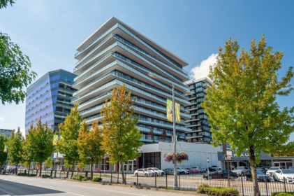 702 7977 Lansdowne Road, Richmond, BC, Richmond — Apartment/Condo for sale