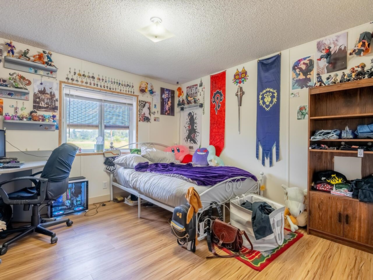 Guest Bathroom Photo of 5316 216 Street, Langley, BC