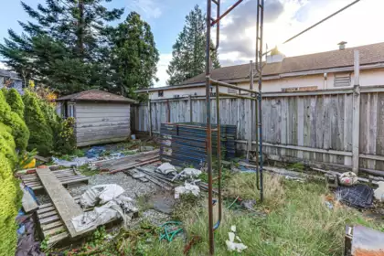 7474 Edmonds Street, Burnaby, BC, Burnaby — Single Family Residence for sale
