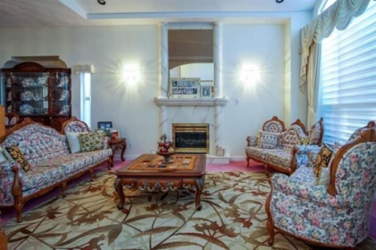 Breakfast Nook Photo of 7143 130 Street, Surrey, BC
