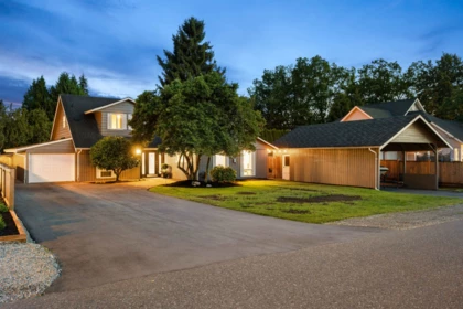 22806 Rennie Avenue, Langley, BC