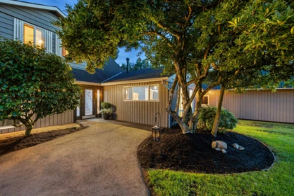22806 Rennie Avenue, Langley, BC