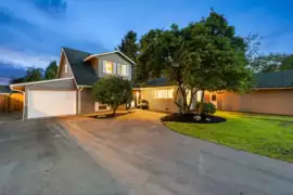 22806 Rennie Avenue, Langley, BC