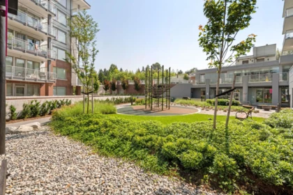Swimming Pool Photo of 2602 305 Morrissey Road, Port Moody, BC