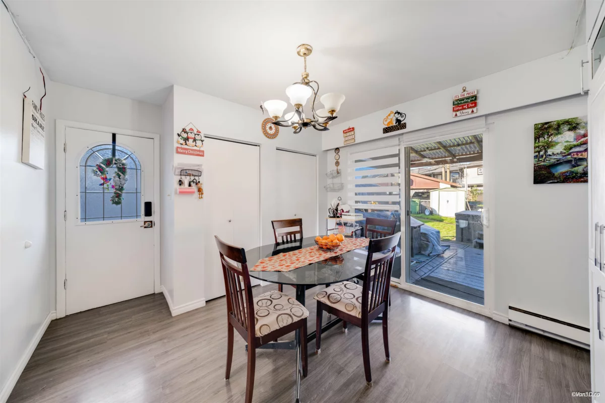 Dining Area Photo of 11491 Seabrook Crescent, Richmond, BC