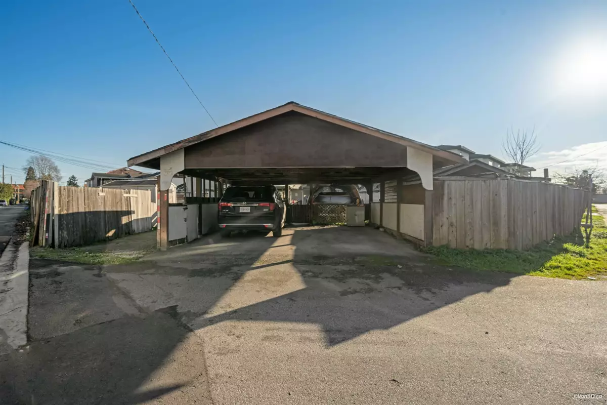 Hallway Photo of 11491 Seabrook Crescent, Richmond, BC