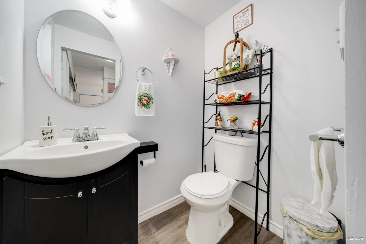 Loft / Bonus Room Photo of 11491 Seabrook Crescent, Richmond, BC